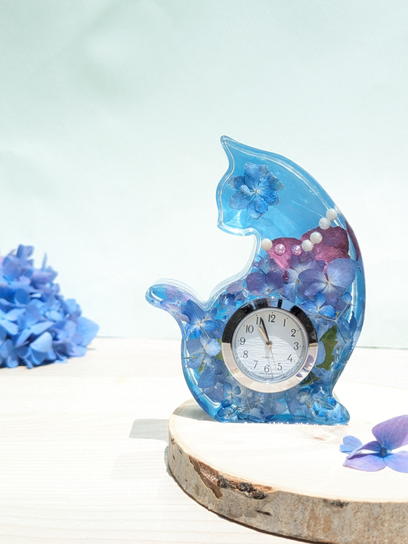 紫陽花入り猫時計、背面色入り 1枚目の画像