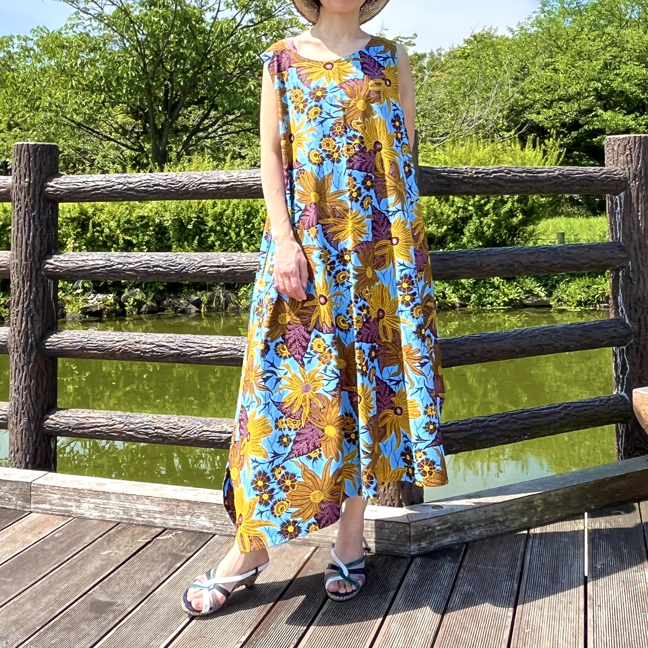 アシンメトリー ノースリーブワンピース／アフリカンプリント／Gerbera 9,865円