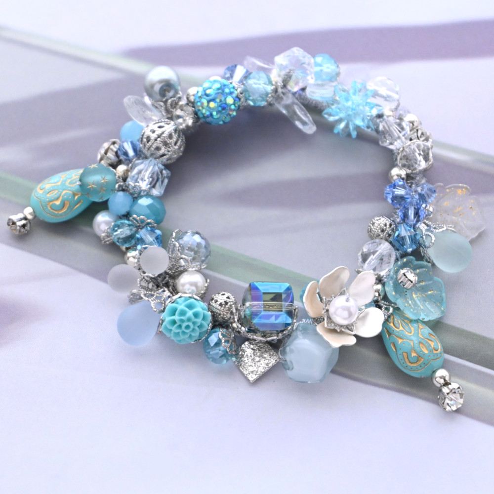 夏のエスニック ブルー ビジュー シュシュ＊ブレスレット