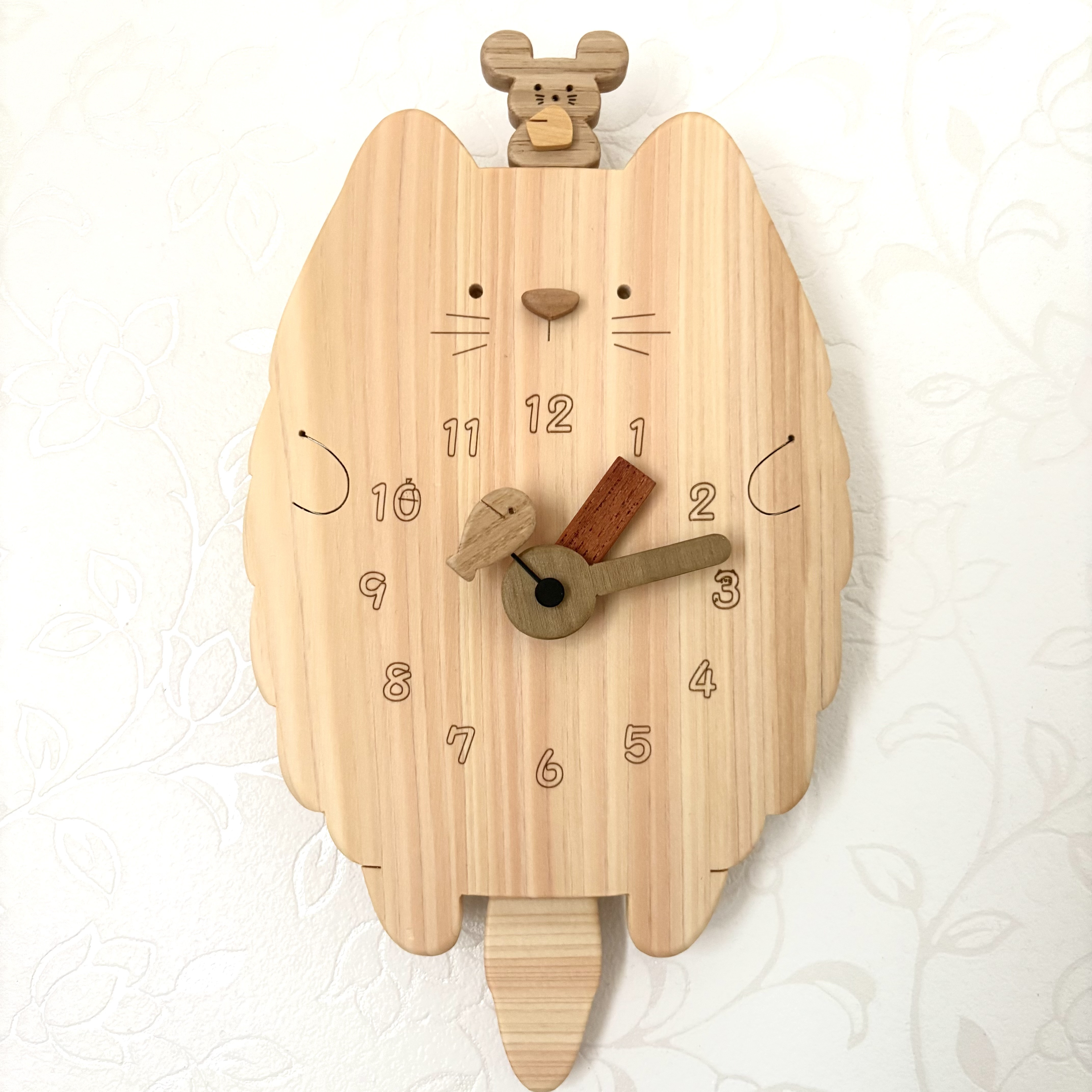 ネコとねずみの時計