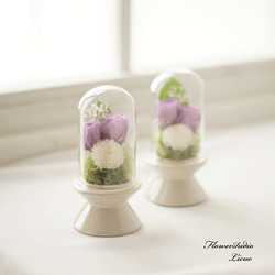 仏花プリザーブドフラワー　ガラスボトル入り1対2基　②　マム　デンファレ匿名配送 仏花プリザーブドフラワー ガラスボトル入り1対2基 ② マム