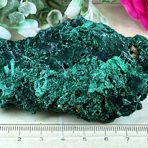 ベルベットマラカイト 孔雀石 針状結晶 ラフストーン 原石 クラスター