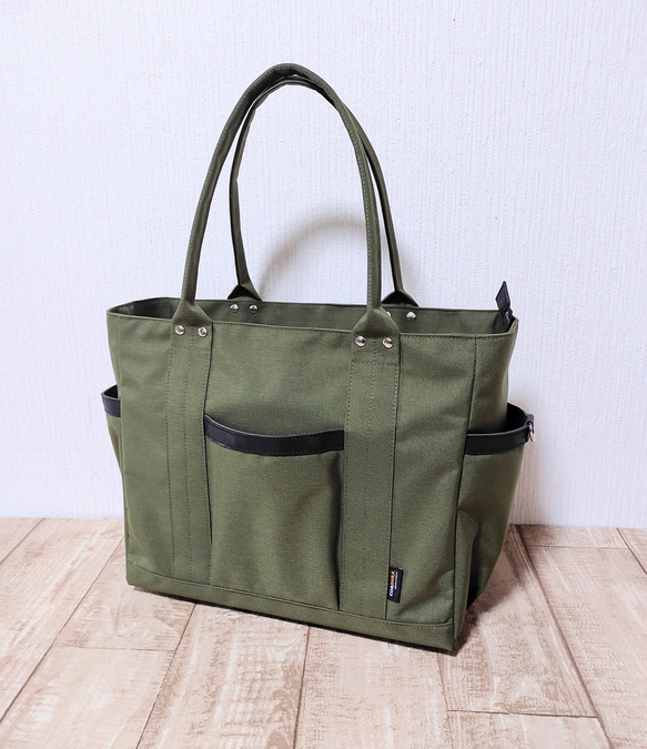 コーデュラナイロン×本革トートバッグL｜軽量＆撥水・13インチPC対応〈自立・多ポケット仕様〉カーキグリーン 2枚目の画像