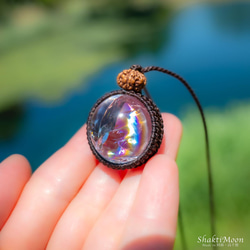 レア・希少！超スペシャル！虹色の地球！アイリスクォーツと6面チクナルドラクシャのお守りネックレス44 2枚目の画像