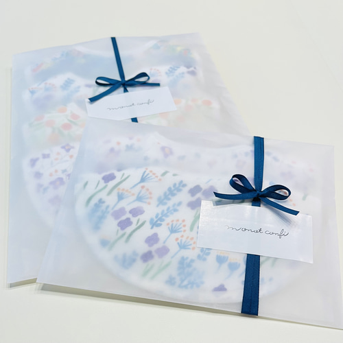 みなみ様オーダー「スミレが咲くスタイ」 スタイ・よだれかけ