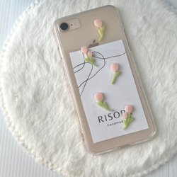 チューリップのスマホケース（全体）【iPhone全機種対応】レジン iPhone16 iPhone15 クリアケース 7枚目の画像