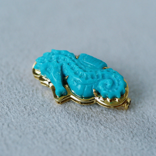 海馬」K18ゴールド ナチュラルターコイズ 12月の誕生石 アリゾナトルコ