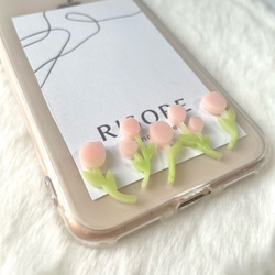 チューリップのスマホケース（した）【iPhone全機種対応】レジン iPhone16 iPhone15 クリアケース 2枚目の画像