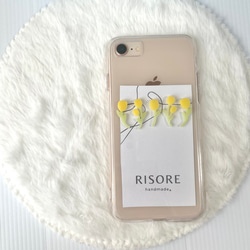 チューリップのスマホケース（真ん中）【iPhone全機種対応】レジン iPhone16 iPhone15 クリアケース 8枚目の画像
