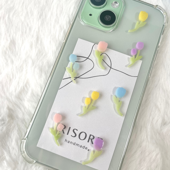 カラフルチューリップのスマホケース【iPhone全機種対応】レジン iPhone16 iPhone15 クリアケース 2枚目の画像