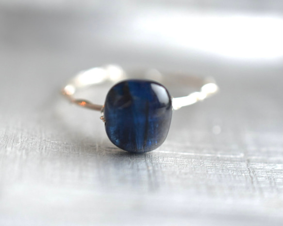 カイヤナイト  縦形レクタングル  8mm/リング  k14gf シルバー ピンク  金属アレルギー対応 1枚目の画像