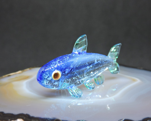 ガラス細工　熱帯魚 Amazon.co.jp: （イスイ）YISHUI ガラス 魚 置物 インテリア