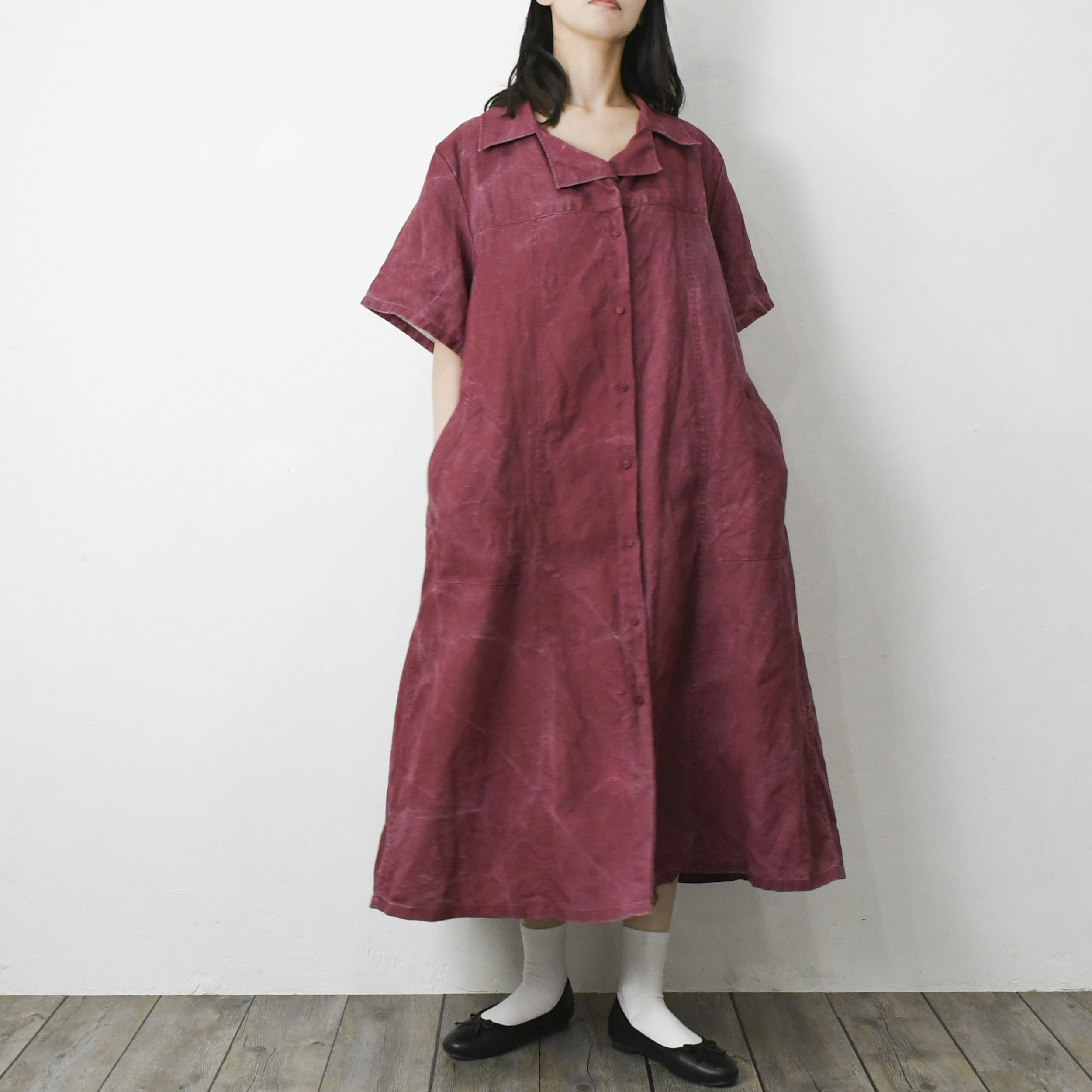 送料無料【完全一点物】半袖オープンカラーマーメイドフレアワンピース（レッドリネン）