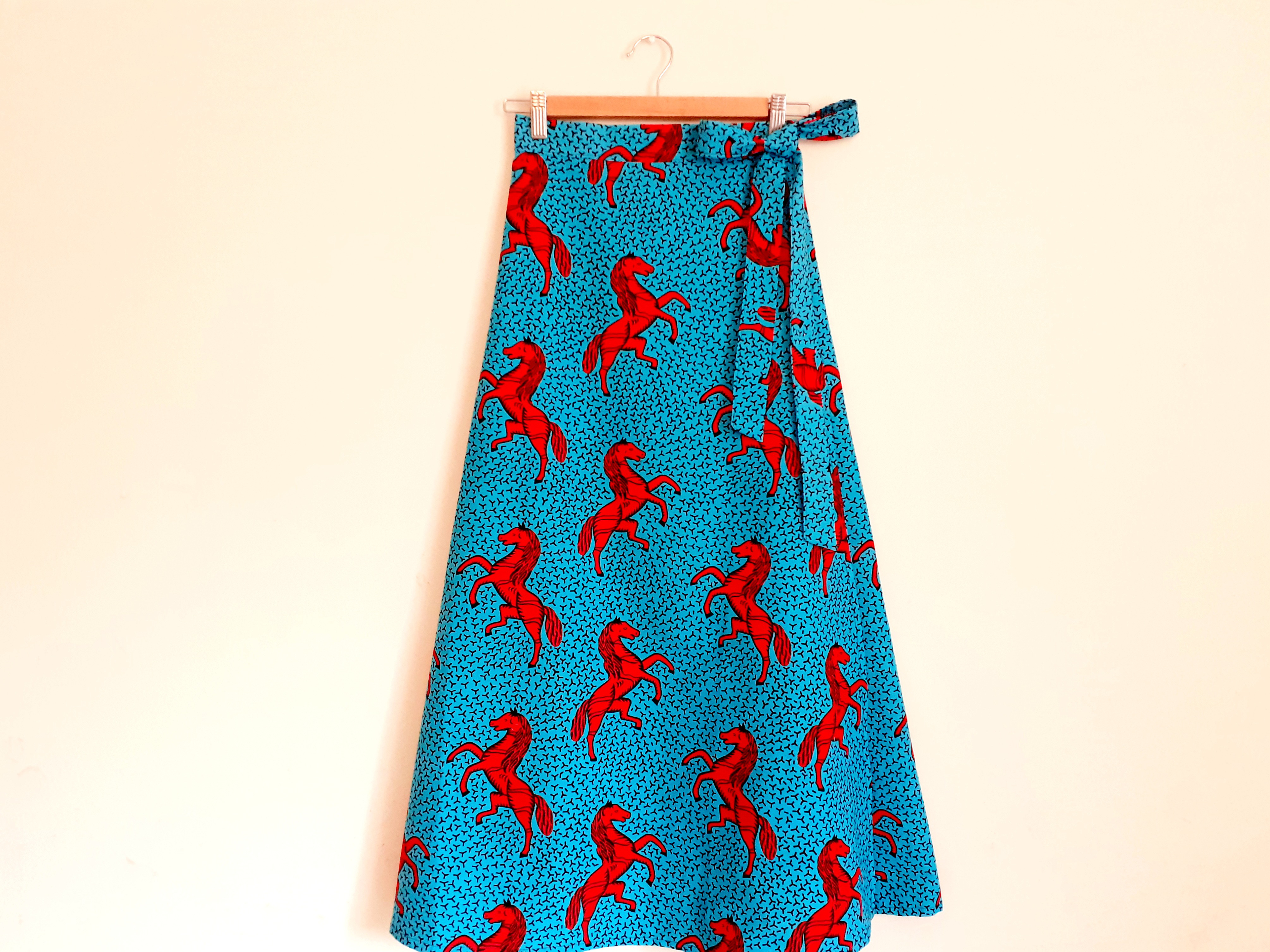 アフリカ布巻きスカート