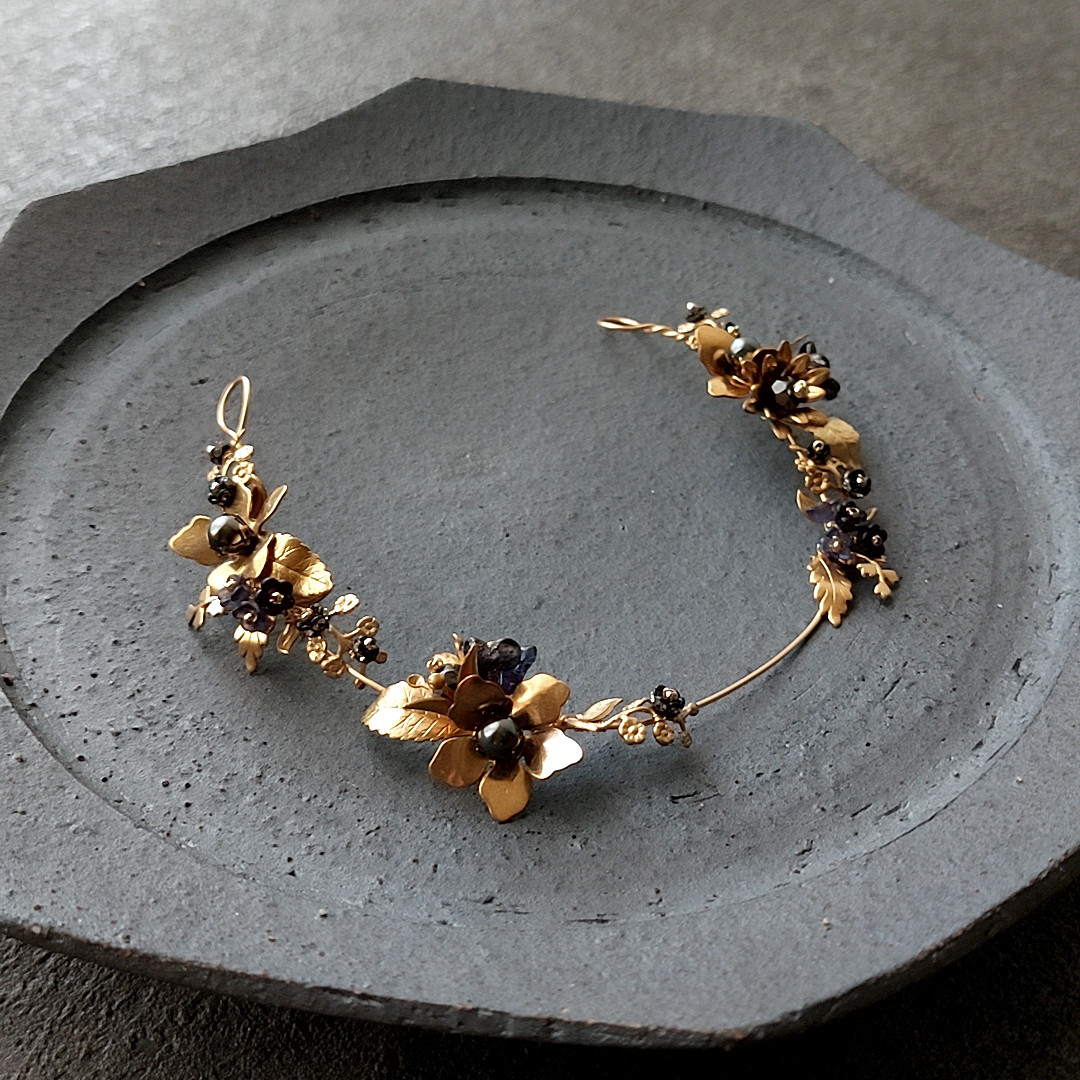 髪飾り ～black  brass～