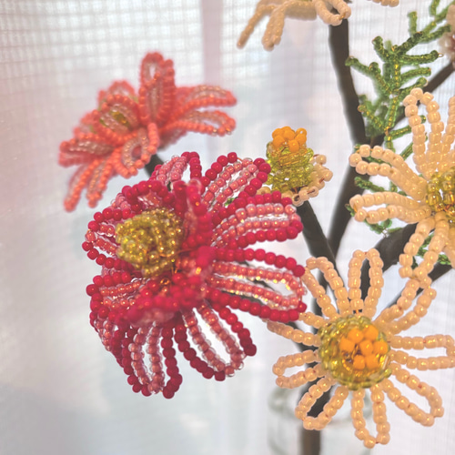 マーガレット、ダリヤの花束ビーズフラワー】ビーズフラワー/ビーズ