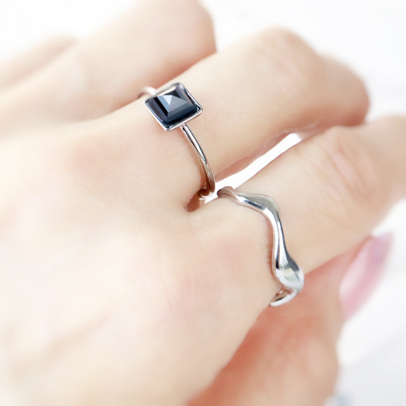 フリーサイズ オニキス スクエア 6ｍｍ オープン リング 指輪 アレルギー対応 ステンレス シルバー 6枚目の画像