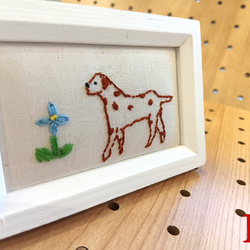 ダルメシアンと花　刺繍フレーム 2枚目の画像