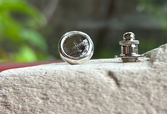 ムオニオナルスタ隕石（メテオライト）シルバータイタック・ピンズ◇Silver Tie Tac 5枚目の画像