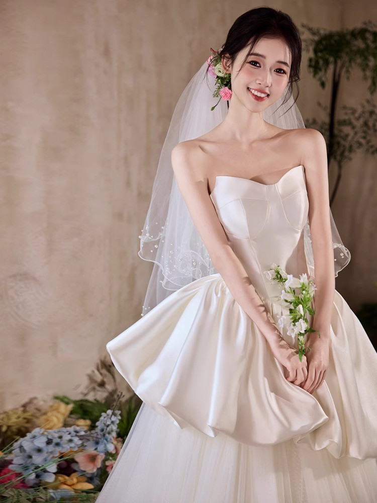 ドレス ウェディングドレス パーティー ロング プリンセス 白 サテン ふわふわ 上品 韓国風 前撮り 結婚式 お呼ばれ