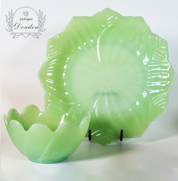 Fire King　Jade-ite　ジェダイ　リーフ＆ブロッサム【sa639】 Fire King Jade-ite ジェダイ リーフ＆ブロッサム【sa639】 中皿