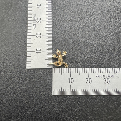 【一点物】トカゲ　ペンダントトップ　【宝石】 受注生産】 K18 トカゲ ペンダントトップ｜18金 爬虫類モチーフ