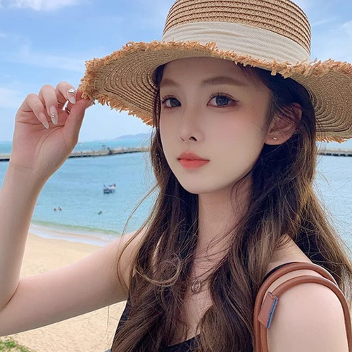 洋風リボン付き麦わら帽子夏のつば海辺リゾート日焼け止め帽子