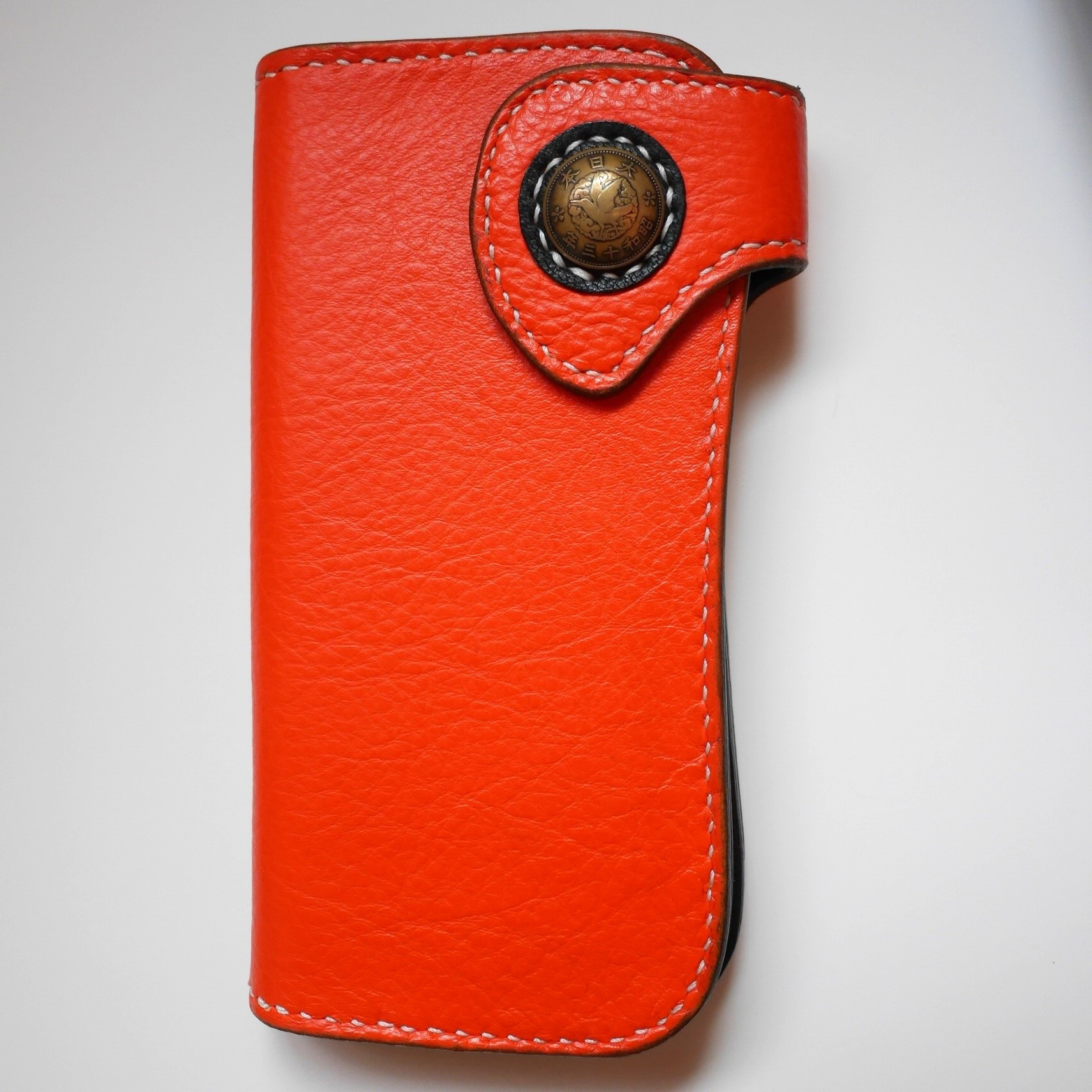 本革バイカーズウォレット　ロングウォレット - 和魂コンチョ × ツートンステッチ（橙×黒）