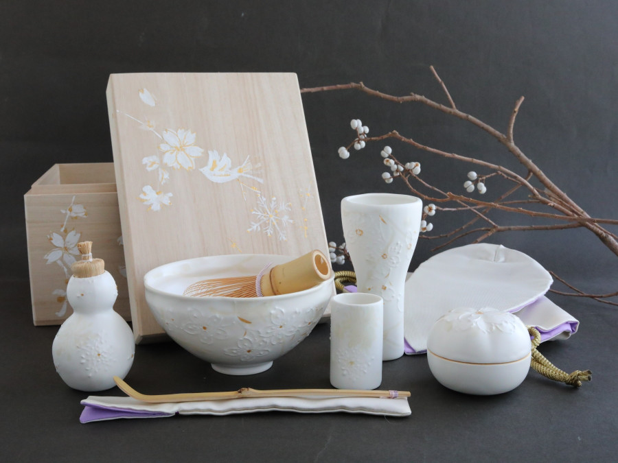 砂糖衣の 桜花枝碗のお茶箱 受注作品