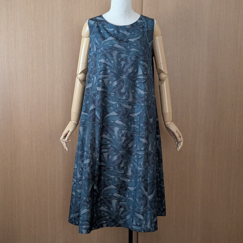 SOLD 着物リメイク ワンピース 大島紬 M〜L ワンピース さら