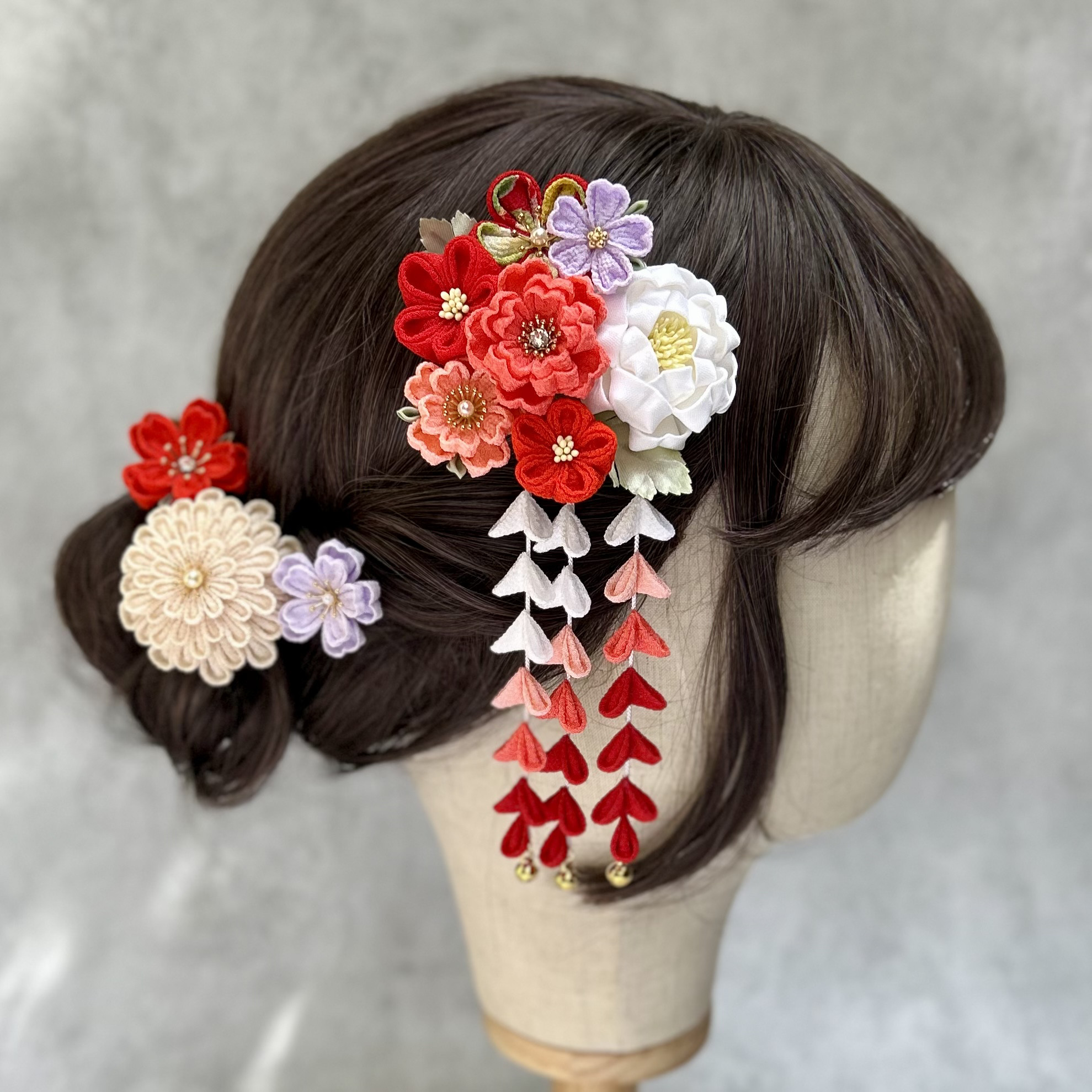 つまみ細工 髪飾り ヘアコーム　椿 桜 梅 ピンク 赤 紫 *卒業式 *袴 *七五三 *成人式 *振袖 *結婚式 *浴衣