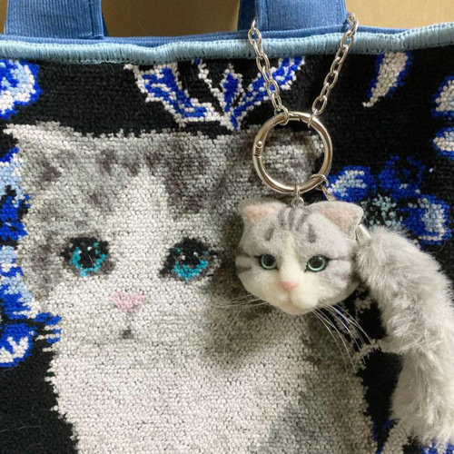 羊毛フェルト　猫　（もりりん。様おまとめ分）　シャム猫のバッグチャーム 羊毛フェルト 猫 （もりりん。様おまとめ分） シャム猫のバッグ