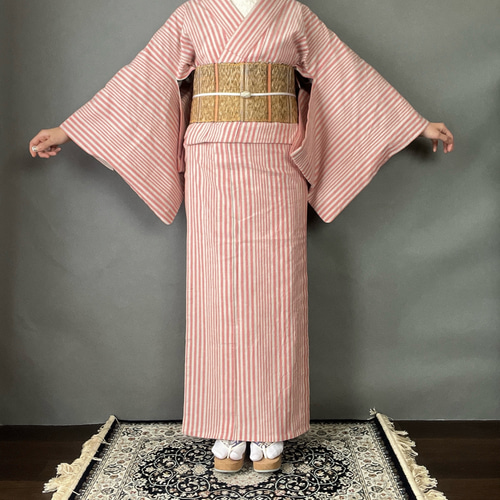 ピンク×生成りグレーストライプ綿麻浴衣 浴衣 花鹿 kajika 通販