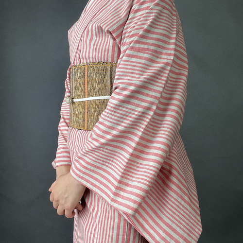 ♦新品未使用　綿麻浴衣　絞り調　くすみカラーピンク　高級浴衣　夏着物 ピンク×生成りグレーストライプ綿麻浴衣 浴衣 花鹿 kajika 通販