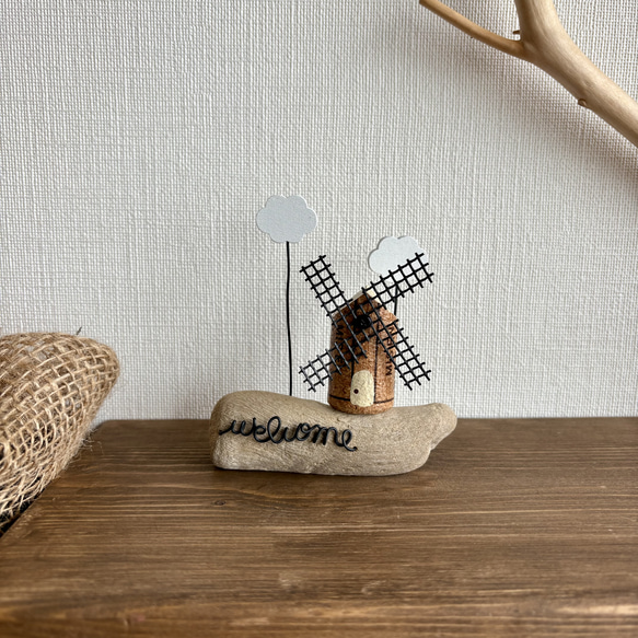 ワインコルクの風車と雲のオブジェ 置き型（K-5） その他インテリア