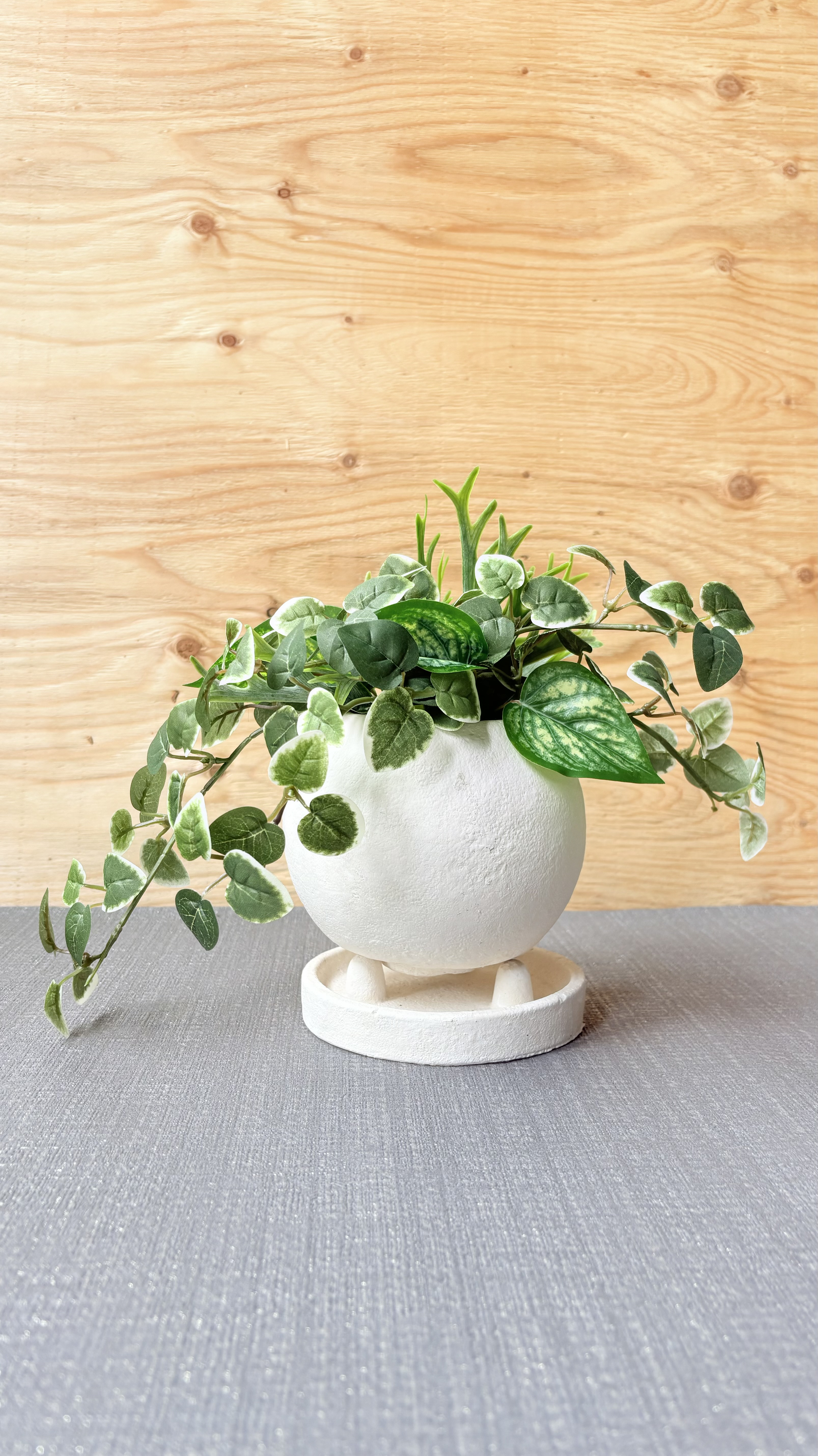 【コロンと可愛い〜植木鉢！】【インテリアグリーン】【フェイクグリーン】【一つ置くだけで◎存在感】そのまま飾れます