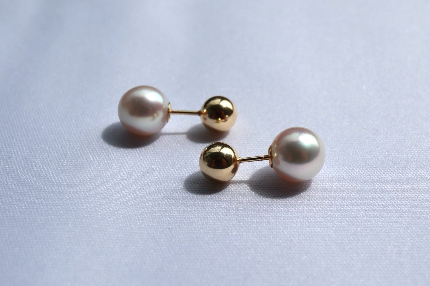 上質素材　あこや真珠　パールキャッチ　ボールピアス　K18　２way