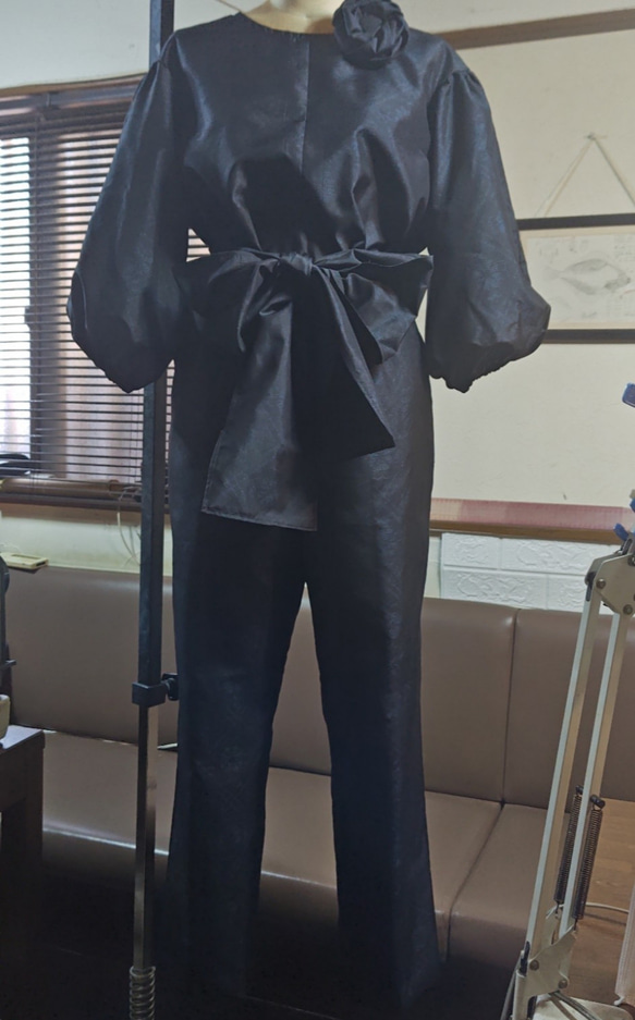 パンツスーツ　紬リメイク　着物リメイク 紬のリメイク パンツスーツ編 : 鶴丸礼子の「服は着る薬」
