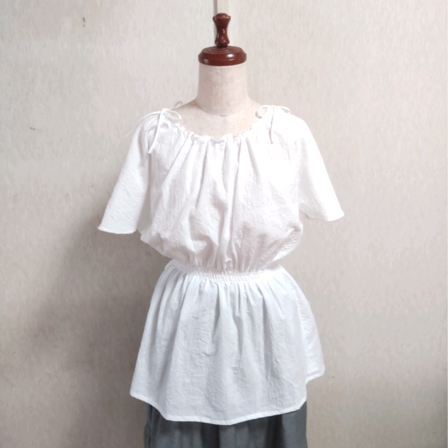 コットン  ギャザーブラウス   シャーリングブラウス  ホワイト  白   Lサイズ