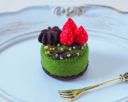 抹茶とチョコのケーキ フェルトケーキ フェルト雑貨 フェルトままごと