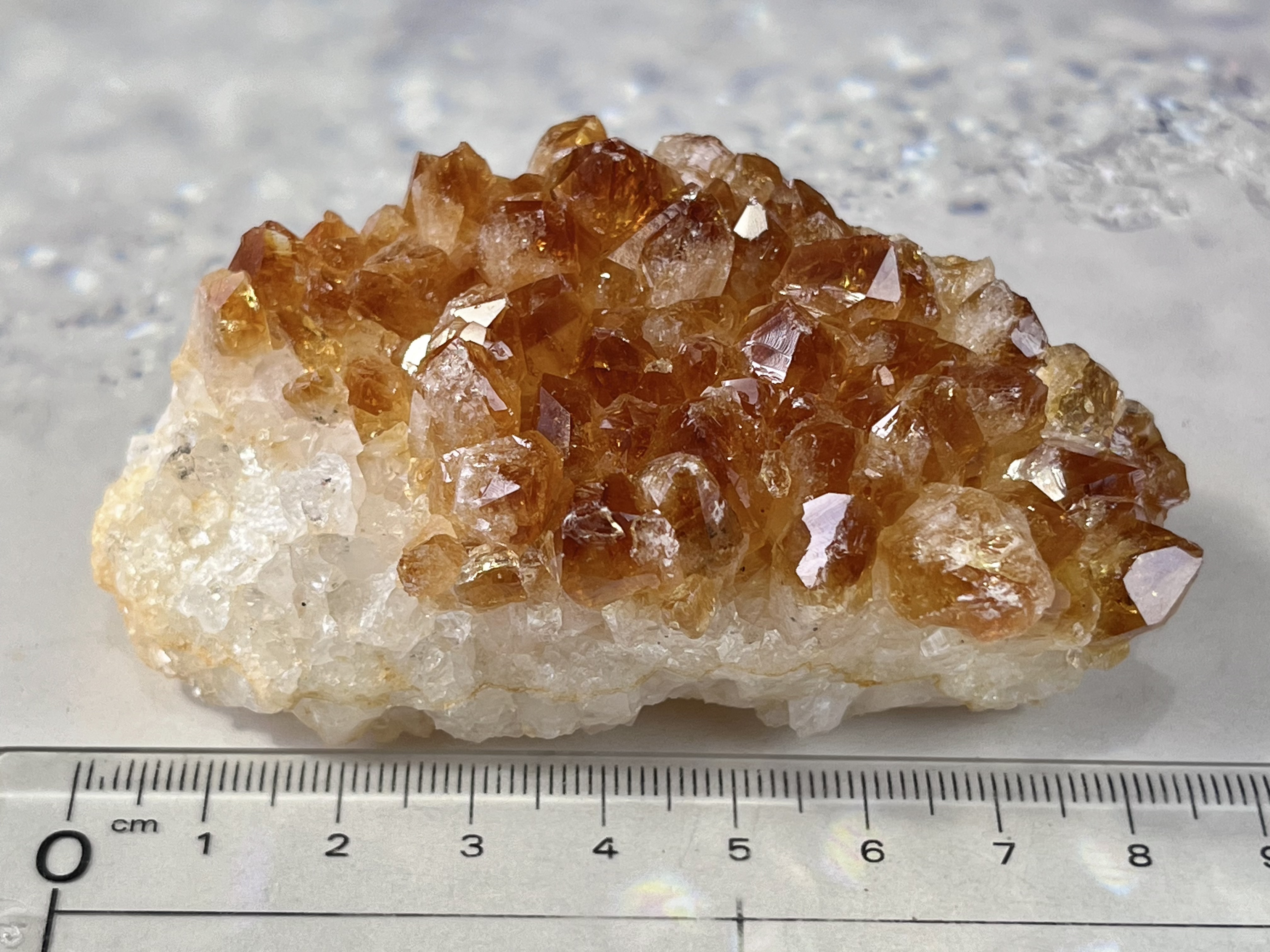 コニャックカラー　シトリンクォーツ　黄水晶　原石　ラフストーン　クラスター