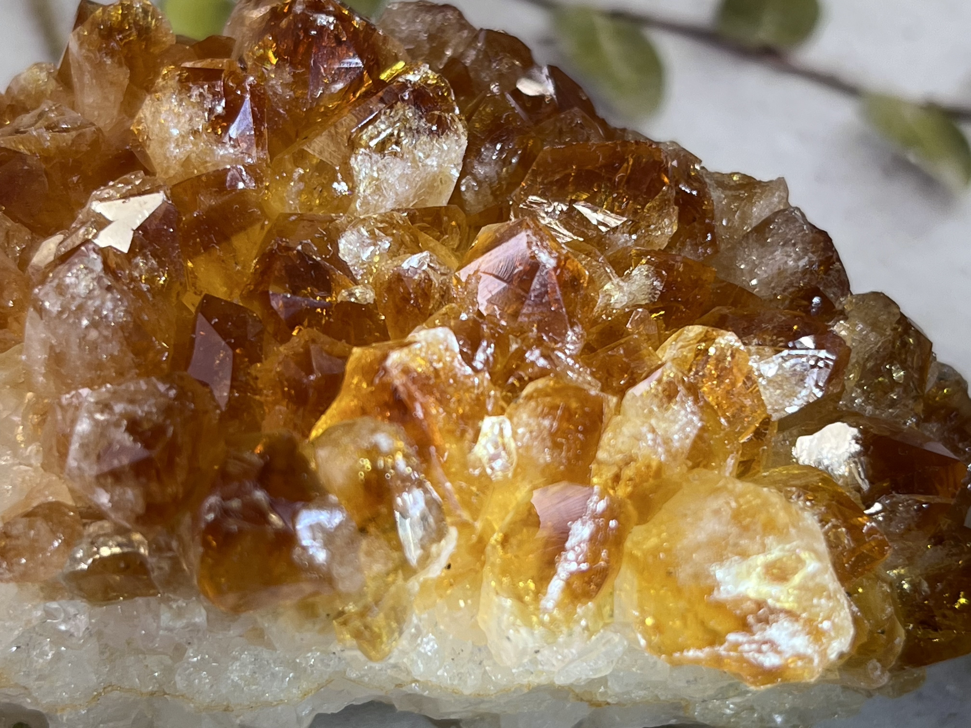 コニャックカラー　シトリンクォーツ　黄水晶　原石　ラフストーン　クラスター