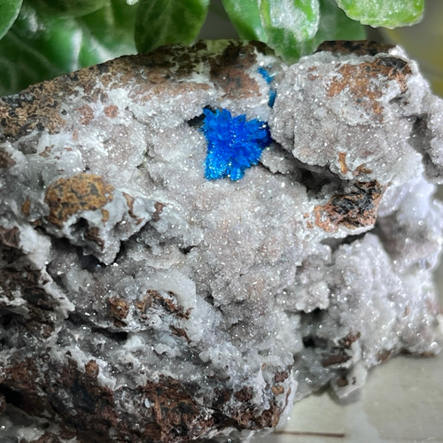 解放のストーン✨ 星の石✴︎ ペンタゴナイト 原石 ラフストーン