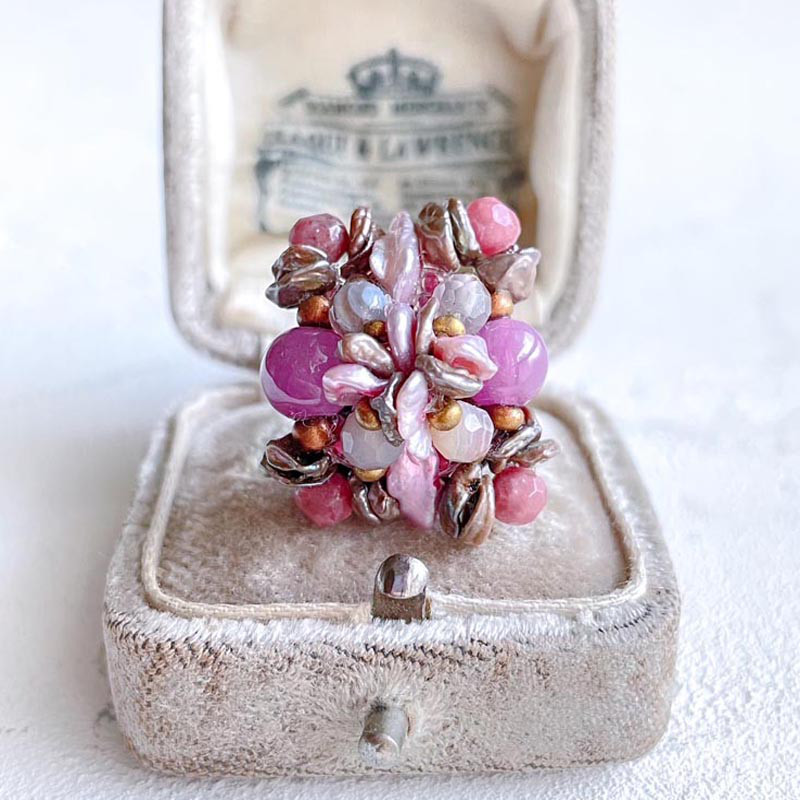 ピンク 天然石 ビーズリング 大ぶり リング サファイア ロードナイト 編み込み ビーズリング フリーサイズ