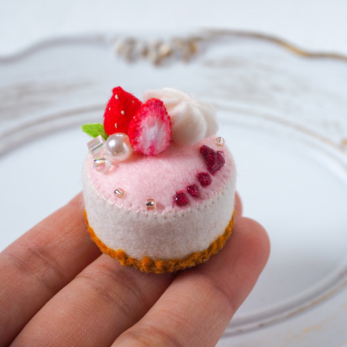 きゃらです　ミニチュア　スイーツ　ケーキ　ハンドメイド ミニチュアハンドメイド ミニチュアフード ミニチュアスイーツ