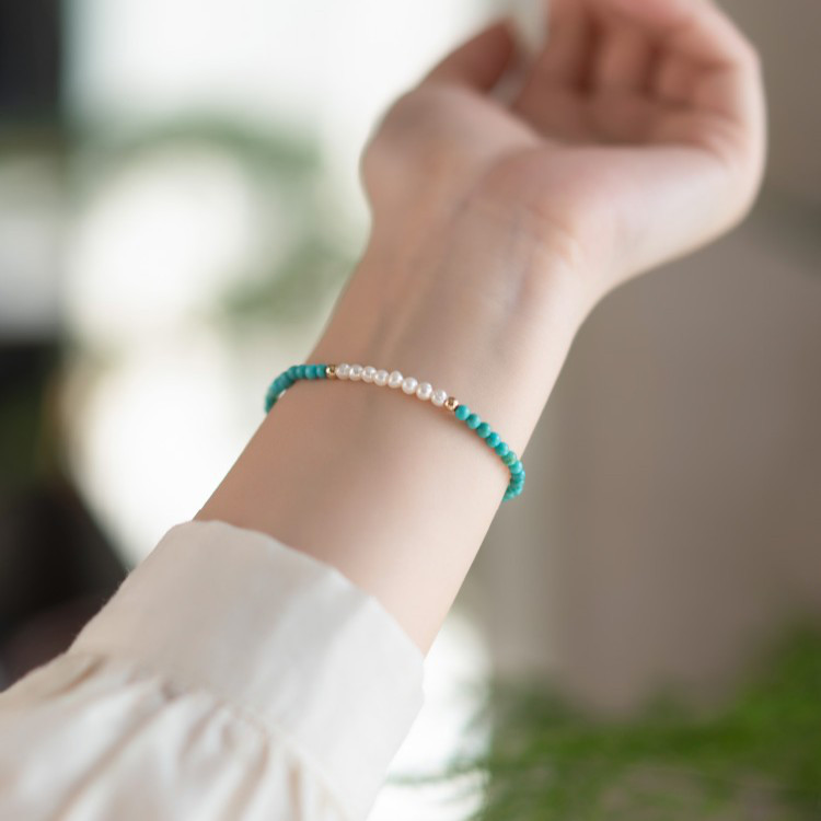 淡水パールと天然ターコイズのブレスレット バングル 真珠 ターコイズ 天然石 6月誕生石　夏の誕生石