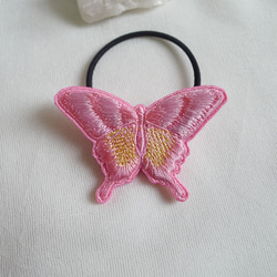 ピンクとレモンイエローのアゲハ蝶ヘアゴム 6枚目の画像