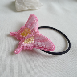 ピンクとレモンイエローのアゲハ蝶ヘアゴム 7枚目の画像