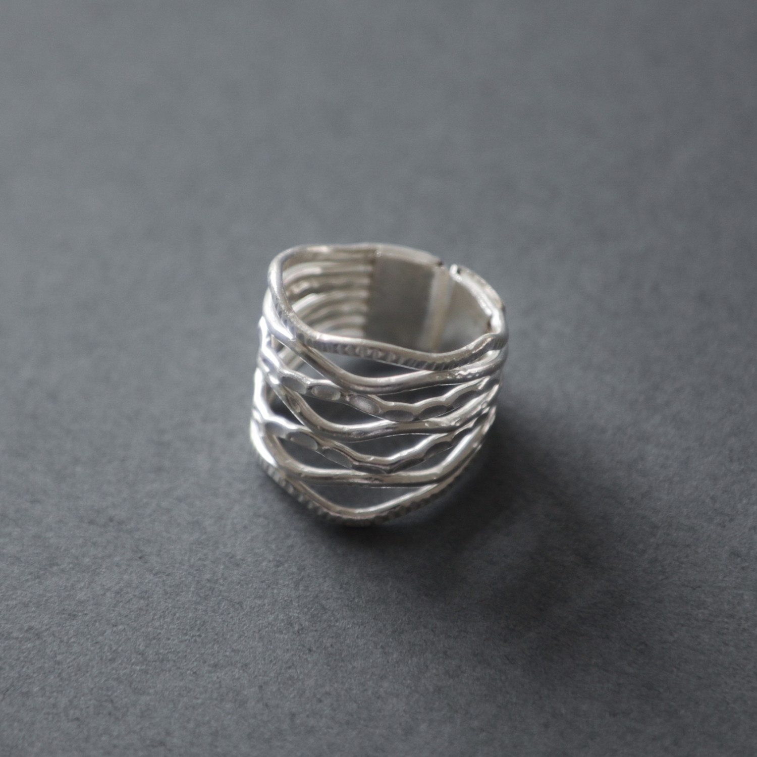 Karen silver ring / ７連ウェーブ