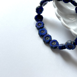 【4個】チェコガラスビーズ＊フラワー＊ブルー 2枚目の画像